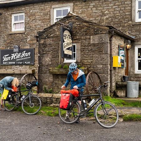 The Tan Hill Inn Richmond  Exterior foto